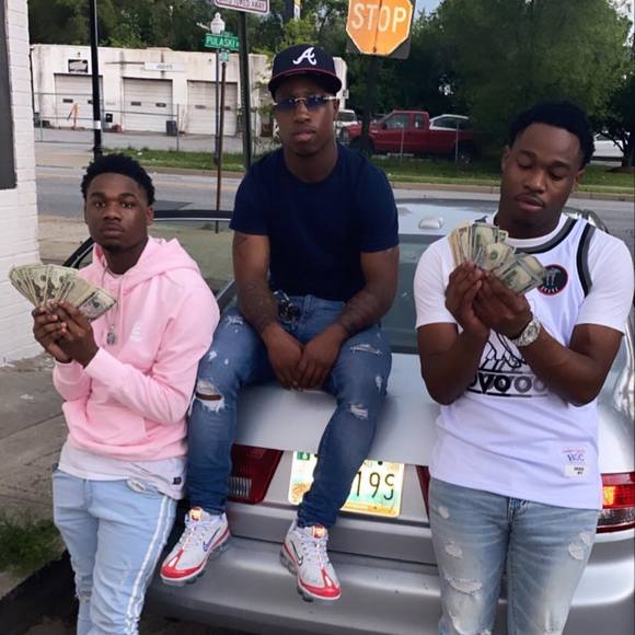 Meet your Posher, Ronald - Picture 1 of 1